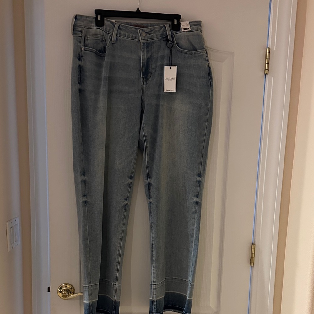 Judy Blue Light Mid Rise Light Wash Wide Leg Jeans Size 14W